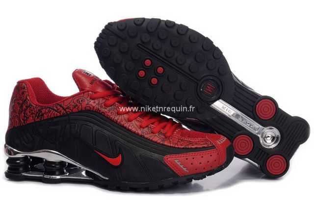 Rouge Et Noir Shox R4